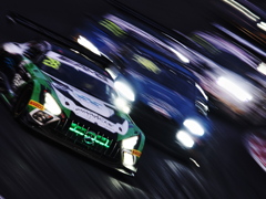 夜間の攻防