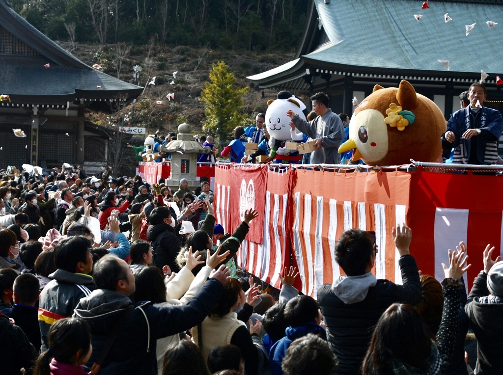 法多山豆まき②