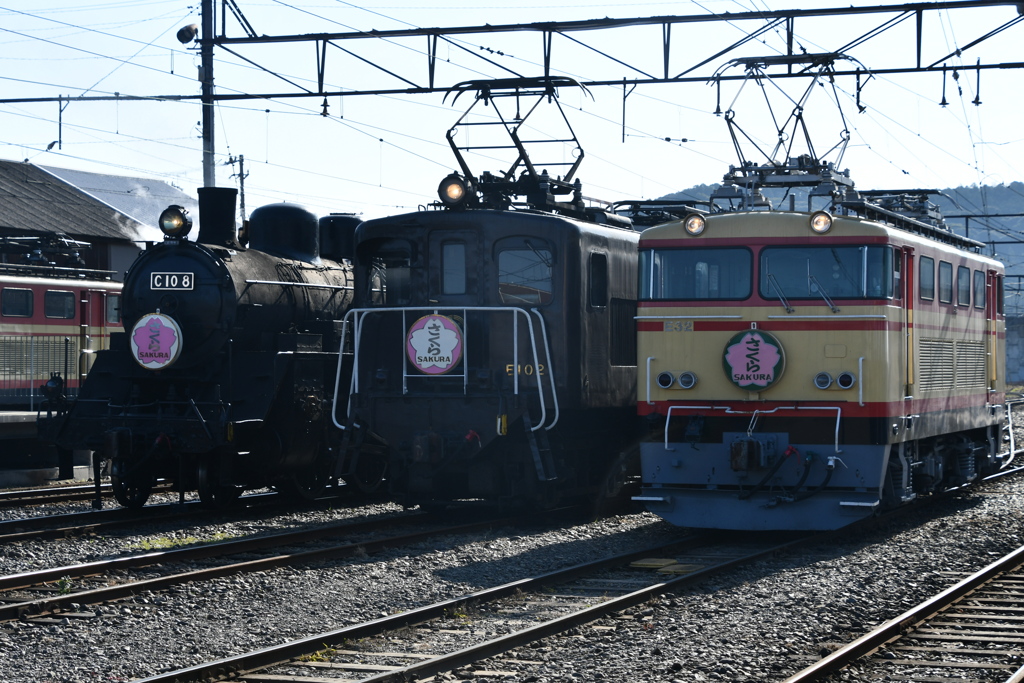 34727B63-C2F1-4F4A-9EC9-AB2C1D48D5E5