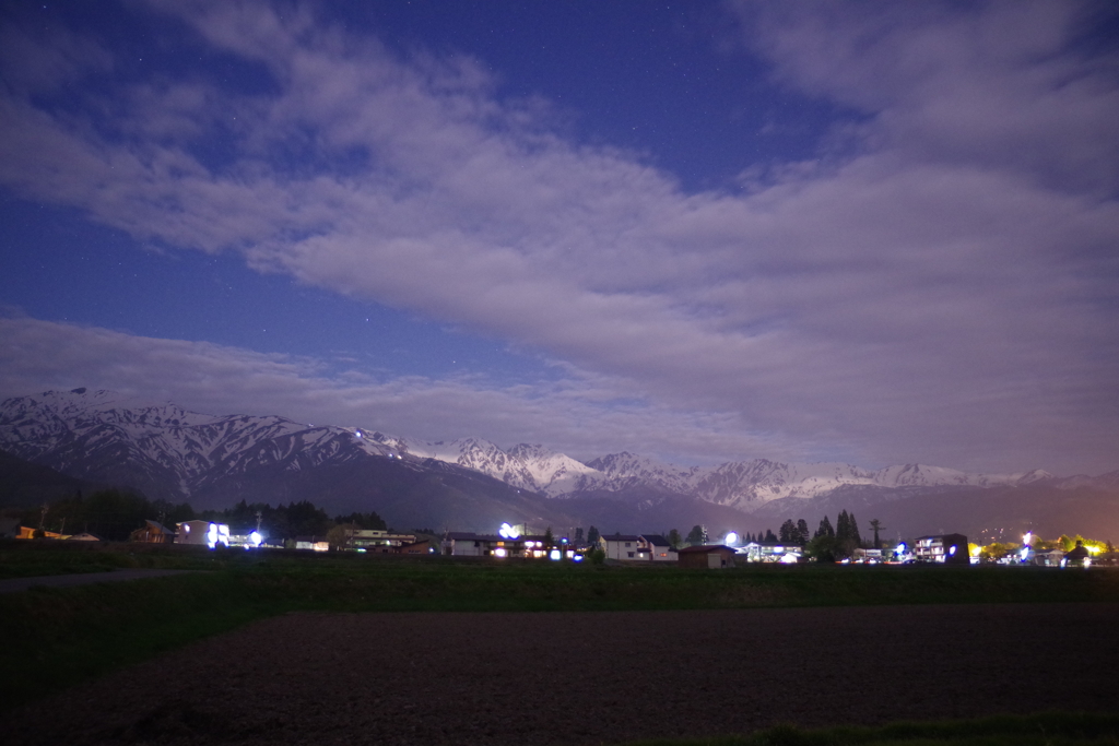 月夜の白馬三山
