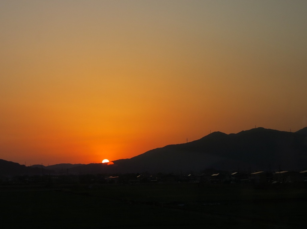6F21E081-50DA-4B74-8880-37C00EBC9C4B