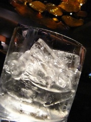 E6E7D56D-1395-4E94-840D-06EB33FD1631