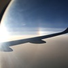 飛行機から見た幻日とハロ