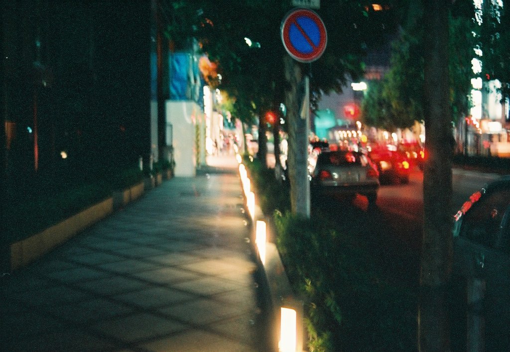 闇を走る