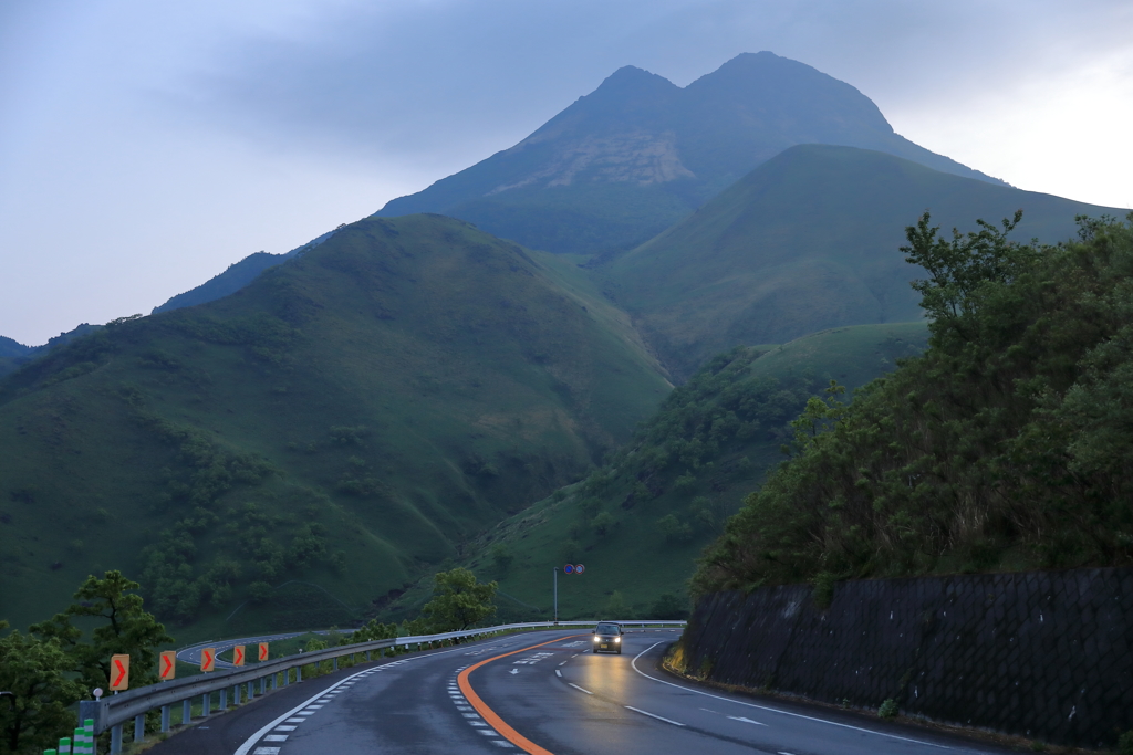 由布岳