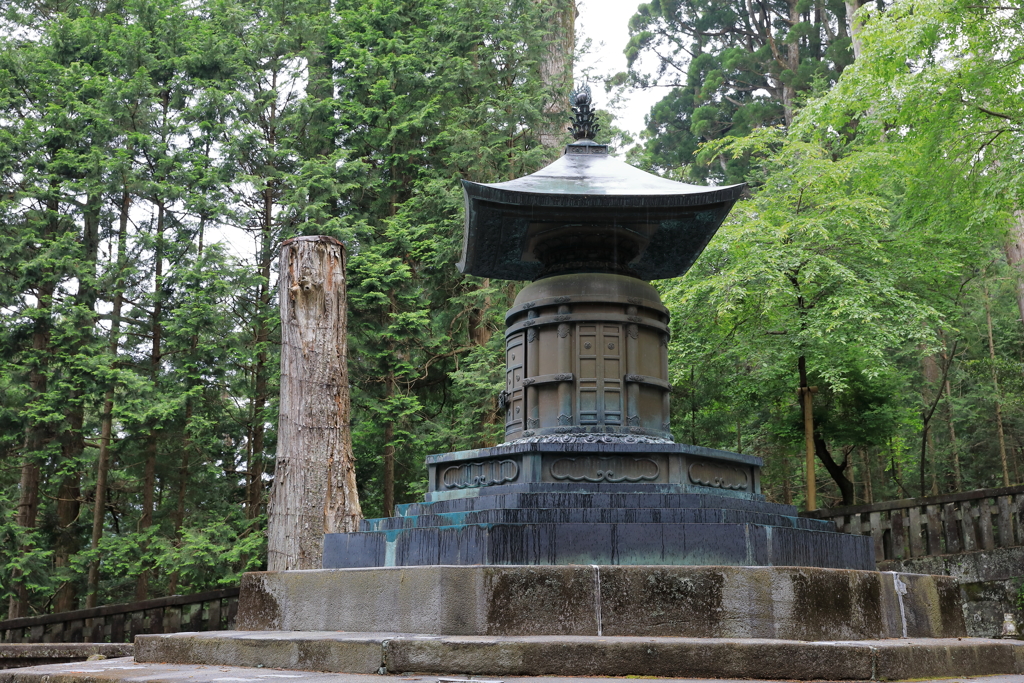 家康公墓所