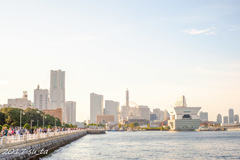大さん橋をのぞむ