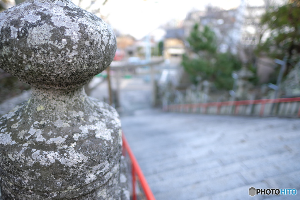 神社の長い階段