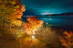 山中湖「夕焼けの渚・紅葉まつり」ライトアップ2