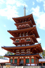 薬師西塔