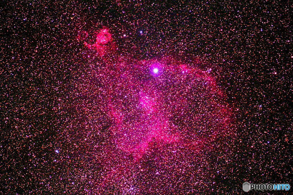 カシオペア座　IC1805　ハート星雲