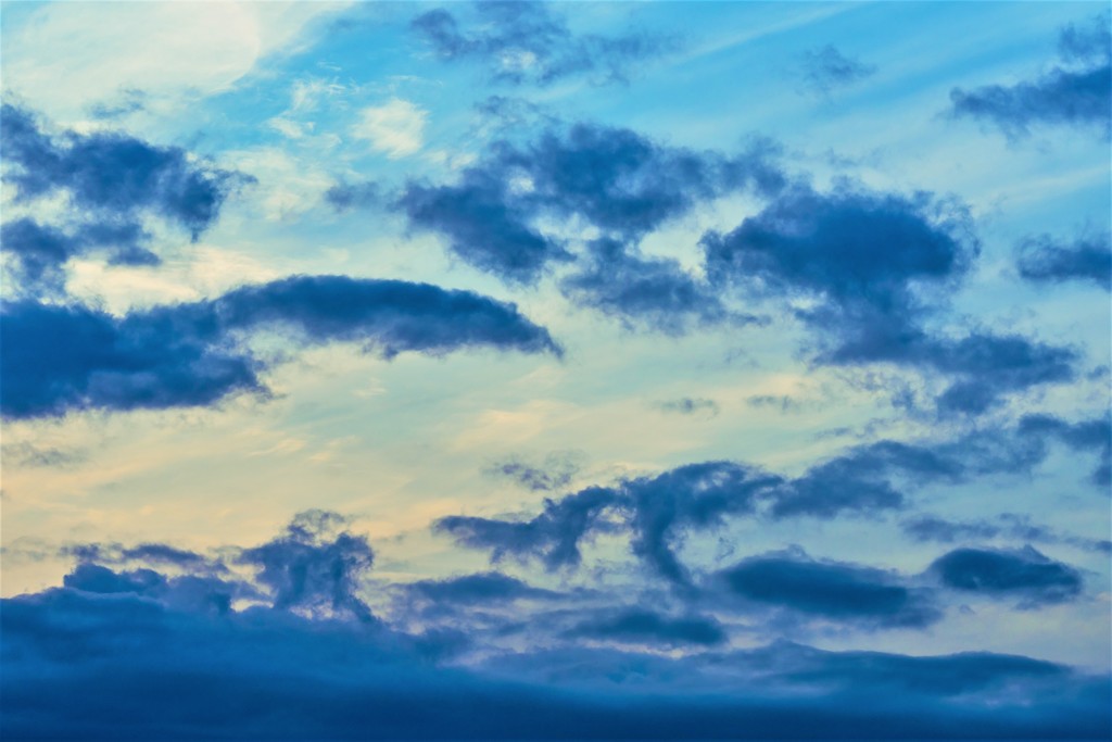 雲のコントラスト