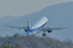 久しぶりの広島空港