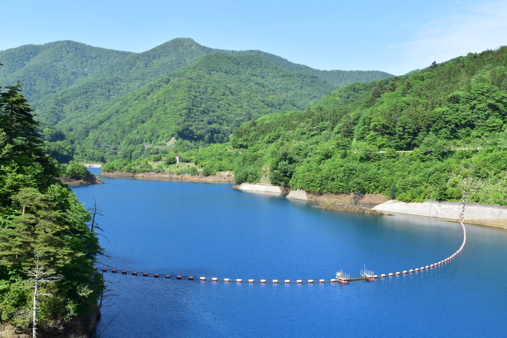 奥四万湖