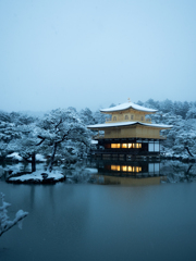 金閣寺 雪化粧