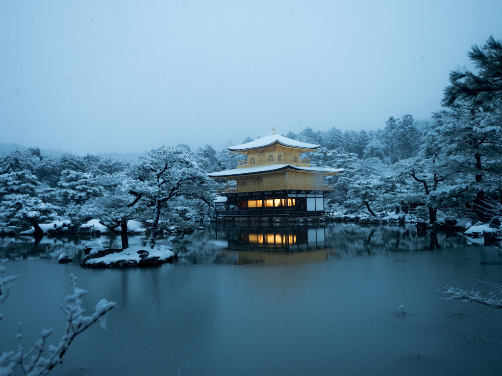 金閣寺 雪化粧