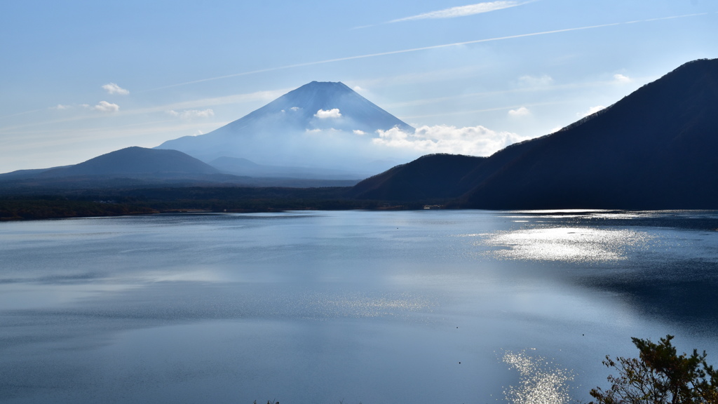 湖面の煌めき