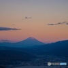高ぼっちより、夕焼けに染まる富士山