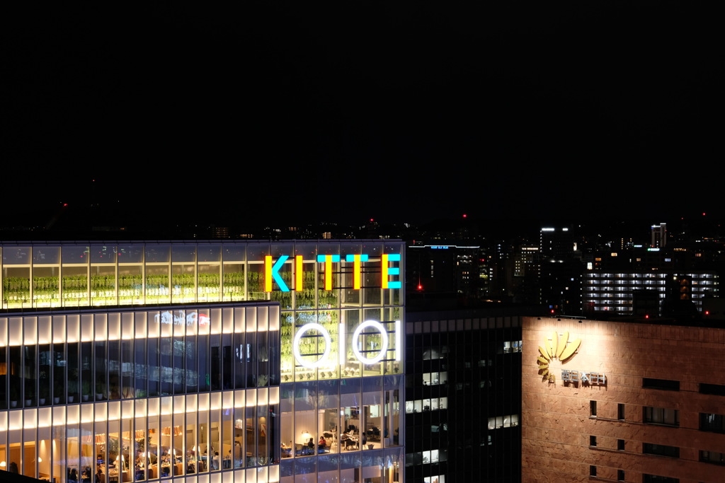 博多駅屋上からの夜景 By 落合涼 Id 写真共有サイト Photohito