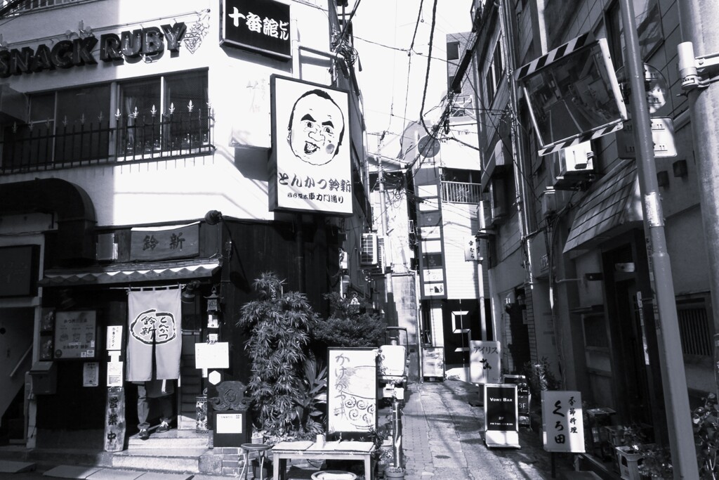 旧花街・四谷荒木町①