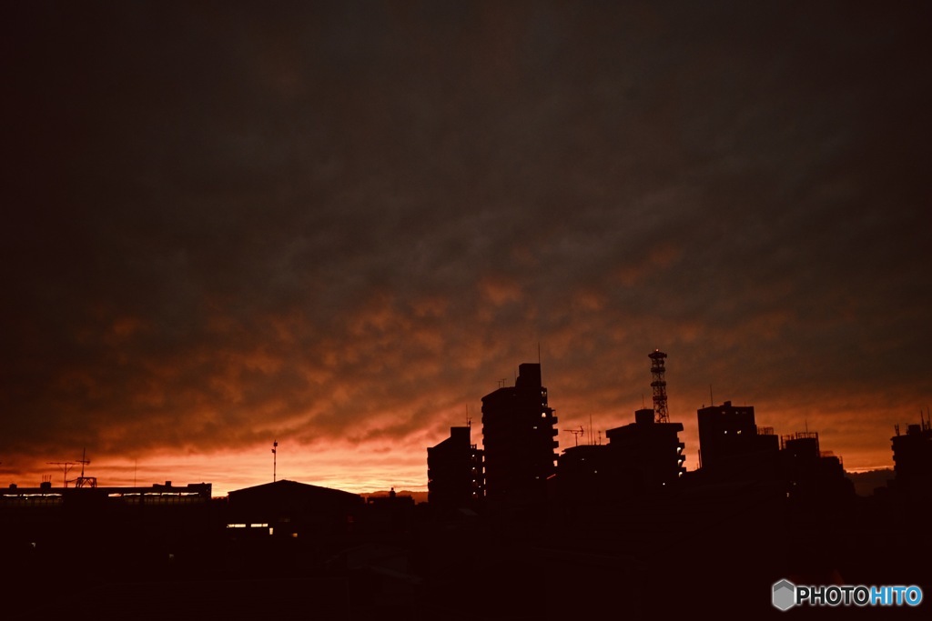 不吉な夕焼け