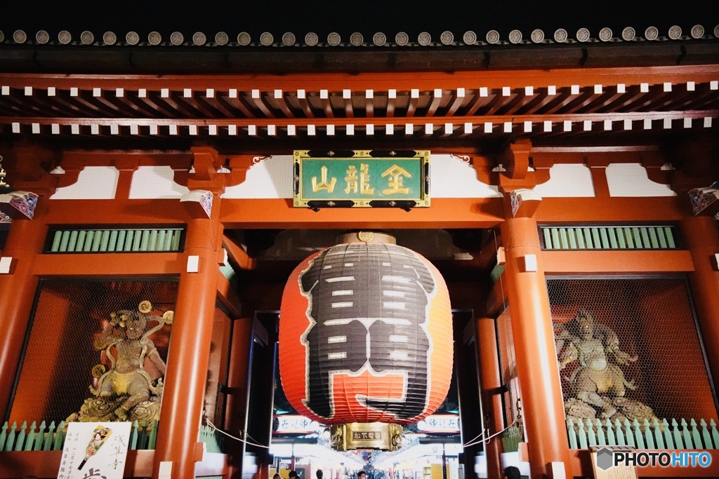 浅草寺　風雷神門（雷門）