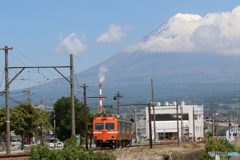 岳南電車と富士