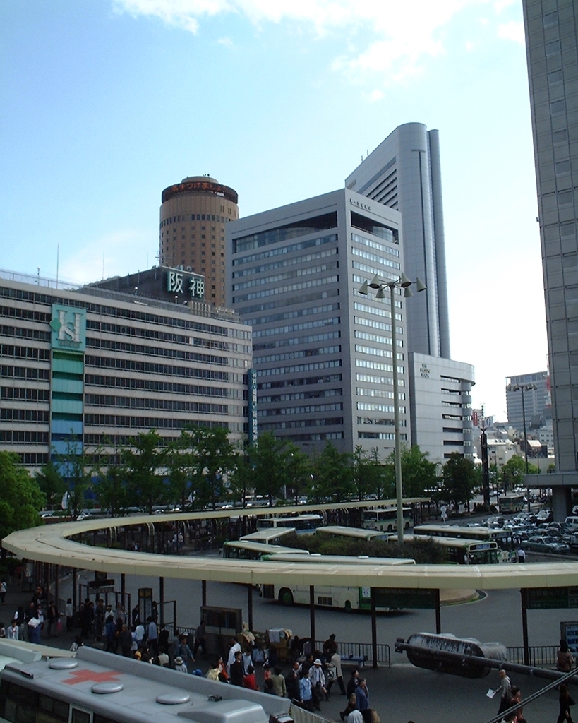 大阪駅前　２０００年５月