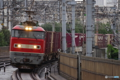 六甲道駅にてEF510