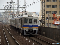 天下茶屋駅にて南海6300系