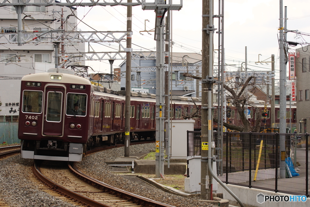 瓦斯踏切にて阪急7300系