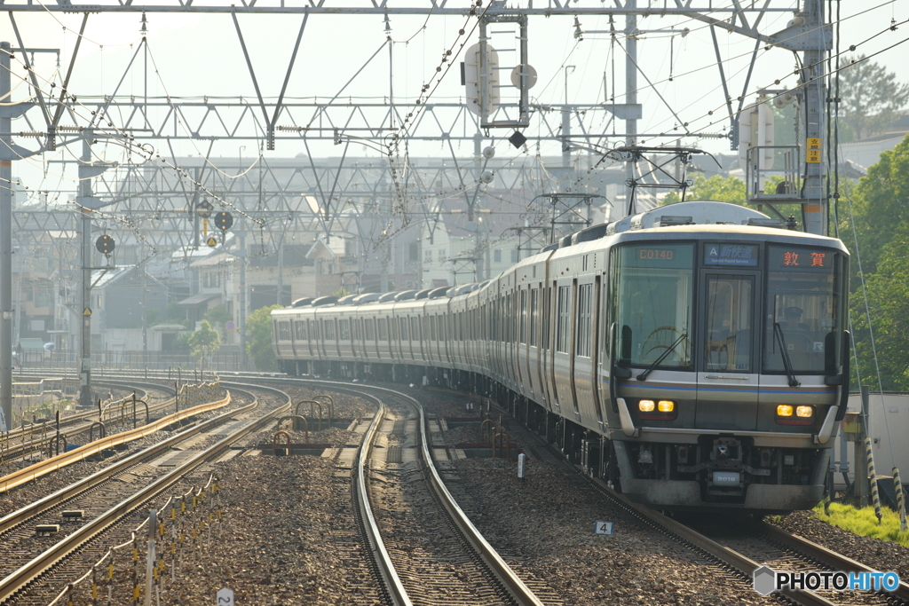 さくら夙川駅にて223系