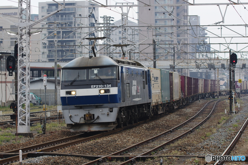 倉敷駅にてEF210