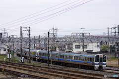 伯備線を走る213系