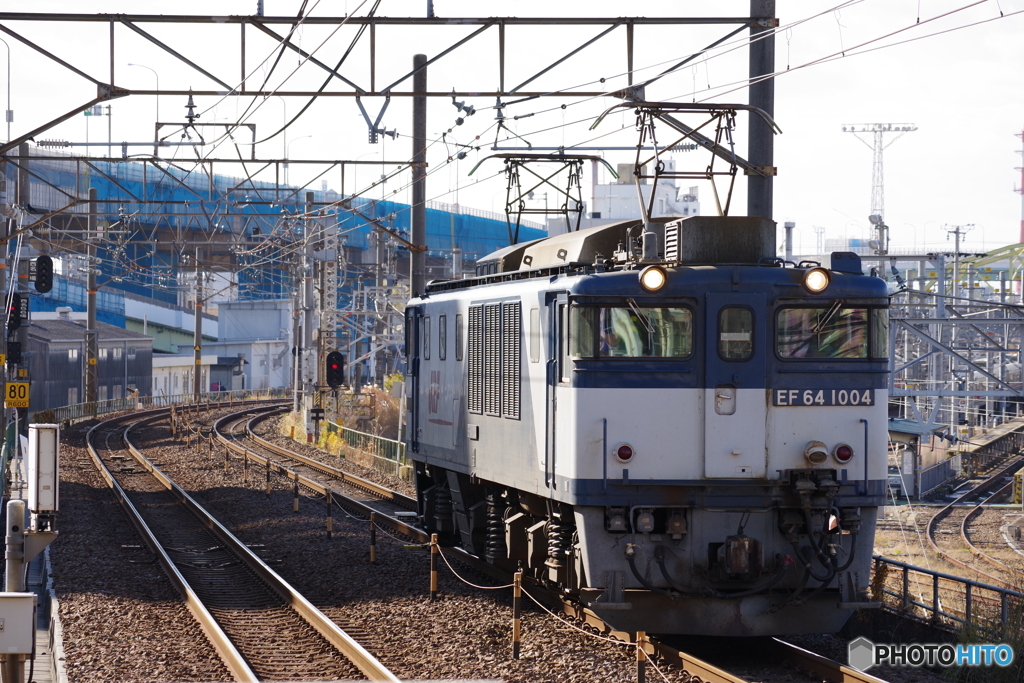 ささしまライブ駅にてEF64単機
