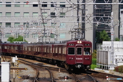 梅田駅にて阪急5300系