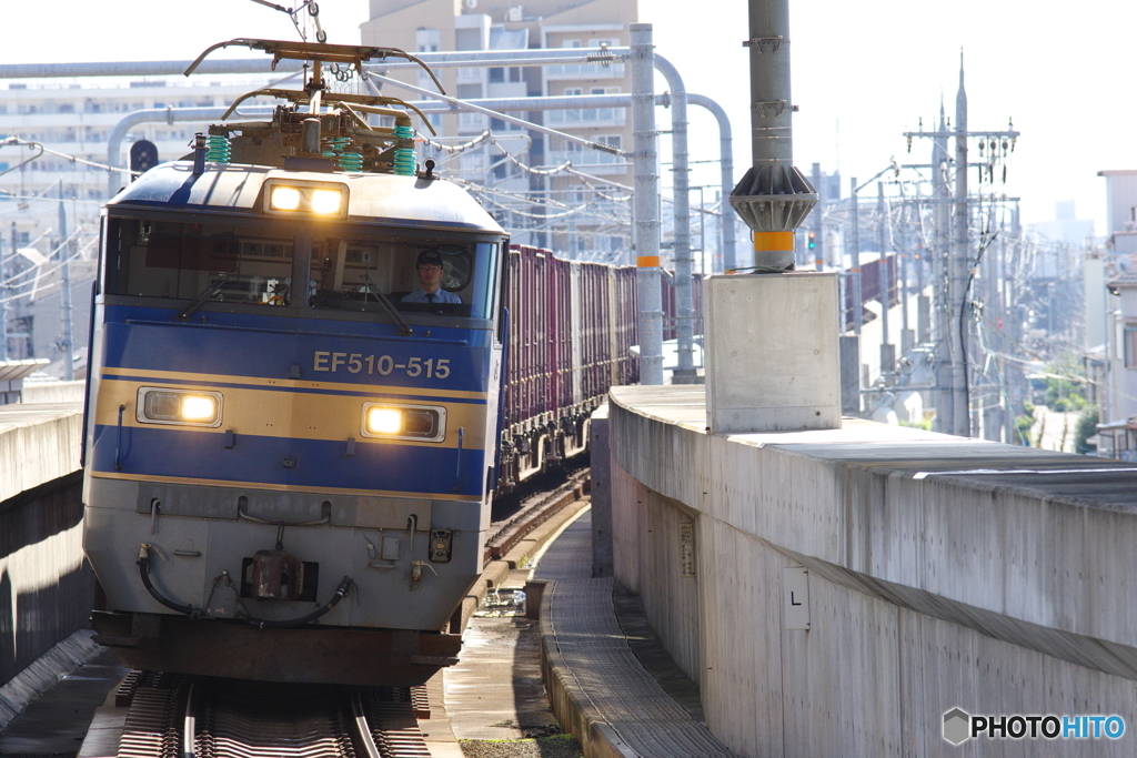 俊徳道駅にてEF510