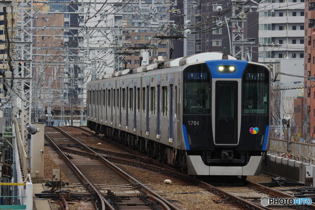 野田駅にて5700系