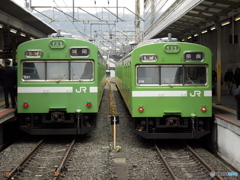 京都駅にて奈良線の103系