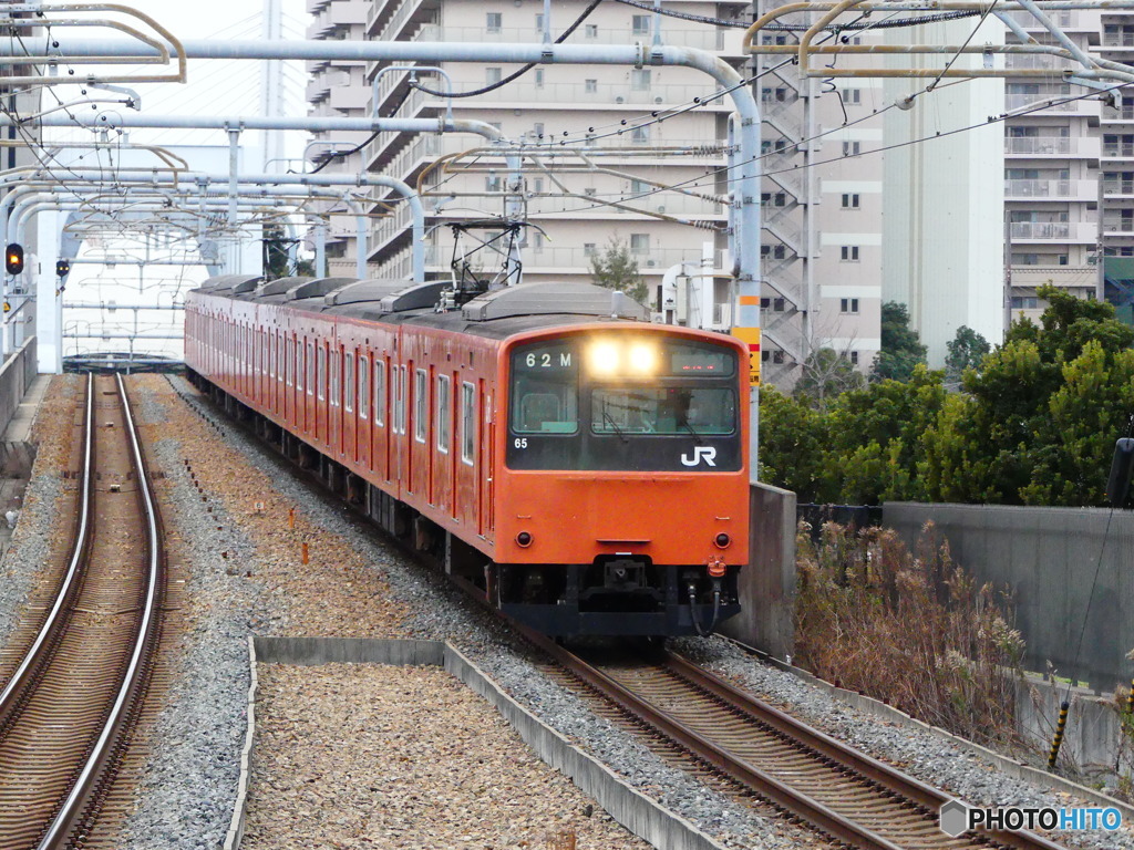 安治川口駅にて②