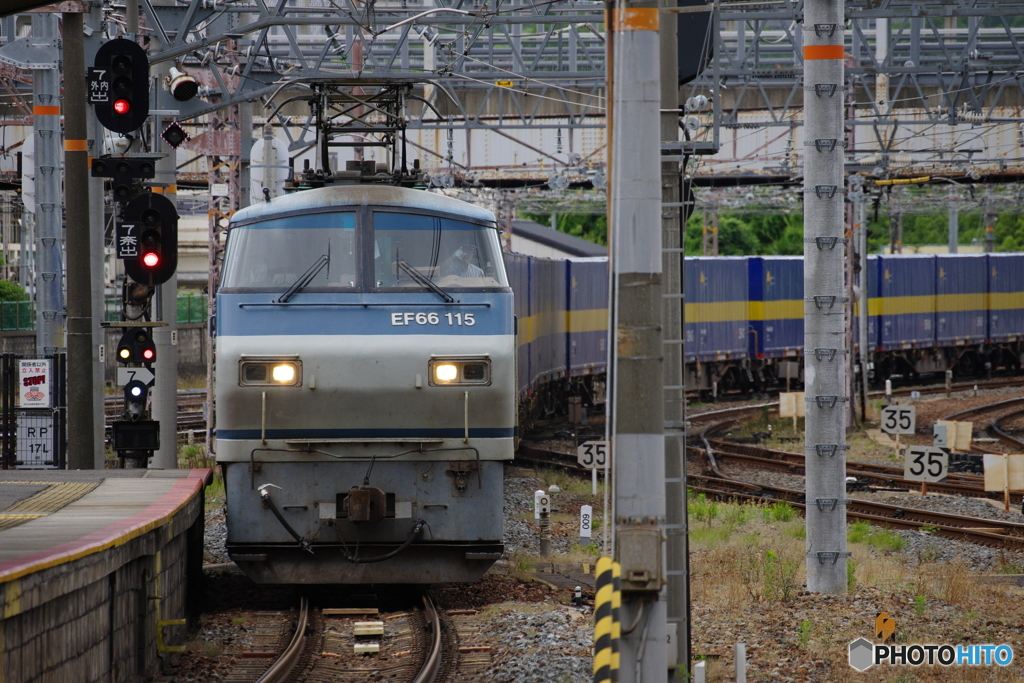 京都駅にてEF66