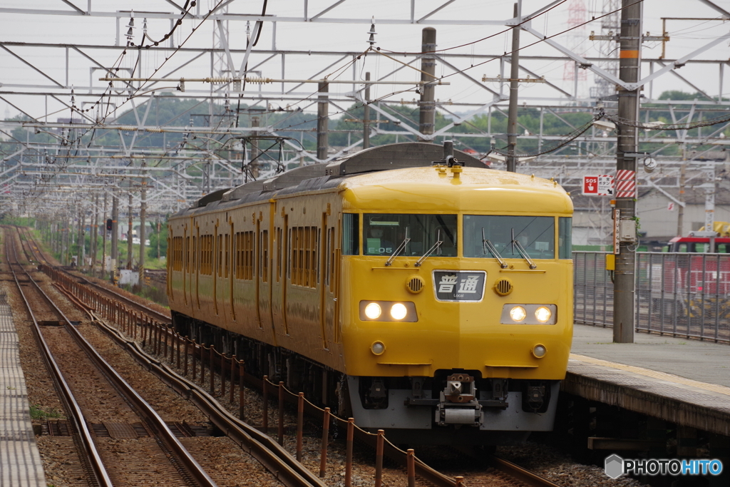 東福山駅にて117系