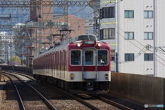 八尾駅にて近鉄2600系
