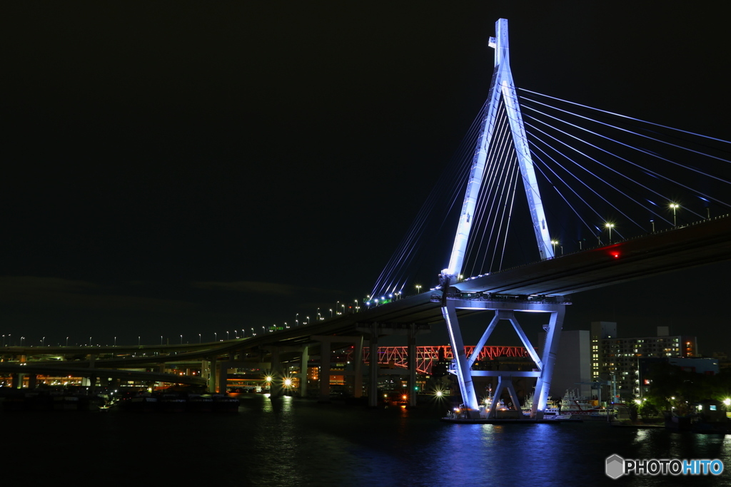天保山大橋