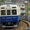山下駅にて能勢電鉄5100系