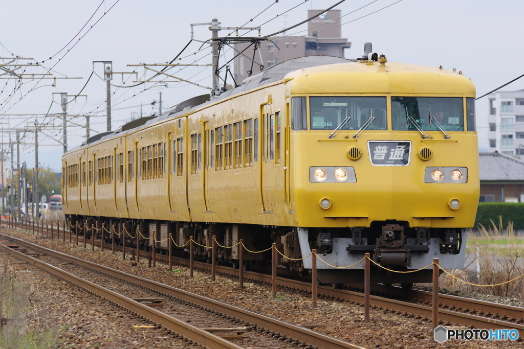 大平田二踏切にて117系
