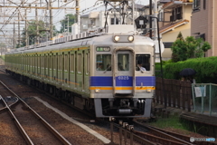 金剛駅にて6300系