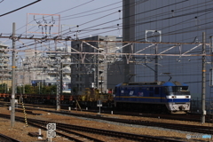 高槻駅にてEF210