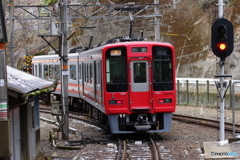 紀伊神谷駅にて南海2300系