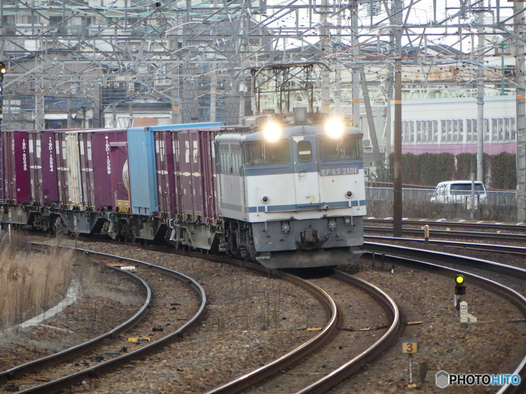 岸辺駅にて①